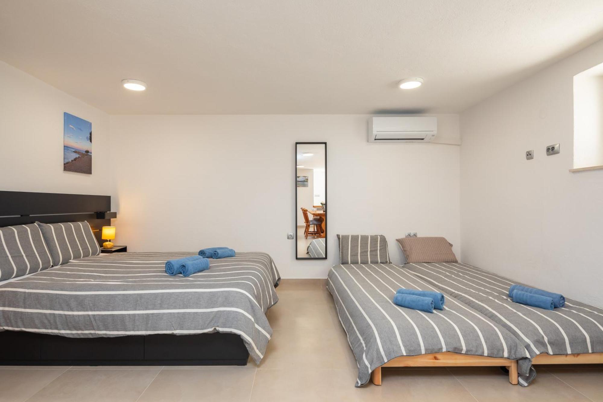 Sunshine Suites Omiš Exterior foto